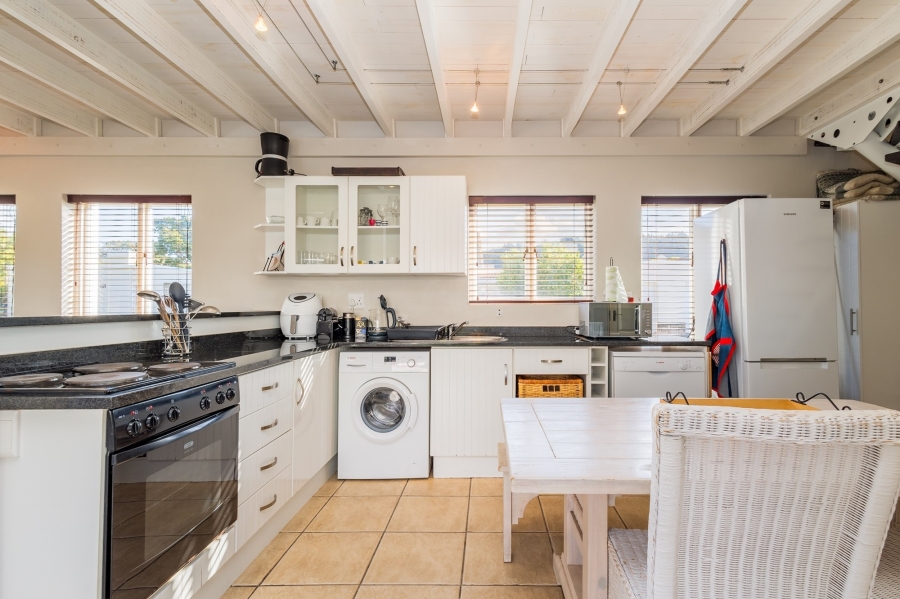 2 Bedroom Property for Sale in Keurboomstrand Western Cape